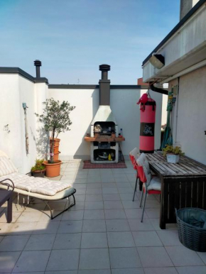 THE ROOFTOP